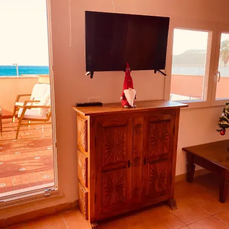 Attico La Terrazza Sul Mare Apartament *